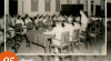 Foto Kunjungan Sekretaris Jenderal United Nations Association (UNA), Mr. John A. Ennals di Jakarta pada 5 April 1951. Tampak dalam foto John Ennals berdiri saat berbicara di Kementerian Luar Negeri Indonesia.